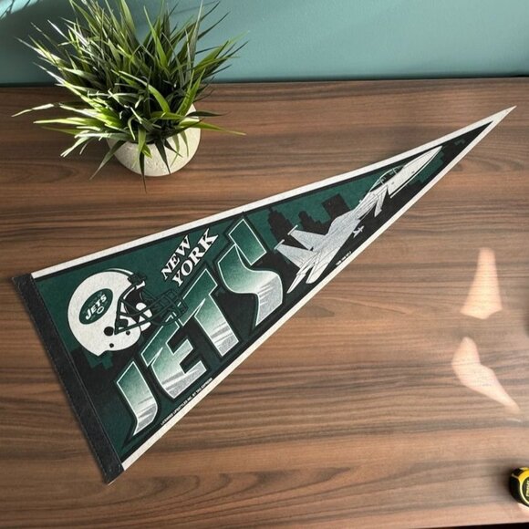 Vintage 1998 New York Jets Felt Pennant NFLP Tag Express 29"x12" - Picture 1 of 13